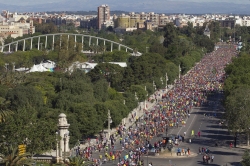 20.000 corredores invaden la Alameda y las calles de Valencia en la 31 Volta a Peu