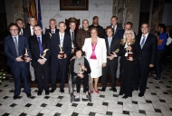 Los premiados al Mérito Deportivo de Valencia recogieron sus trofeos de mano de la alcaldesa, Rita Barberá
